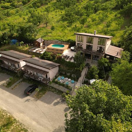 Bora Kuce Na Reci Villa Белград Екстериор снимка